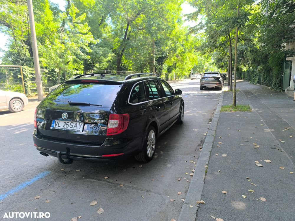 Skoda Superb 2.0 TDI DSG Ambition - 14