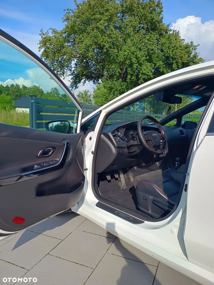 Kia Ceed Cee'd 1.6 T-GDI GT L - 7