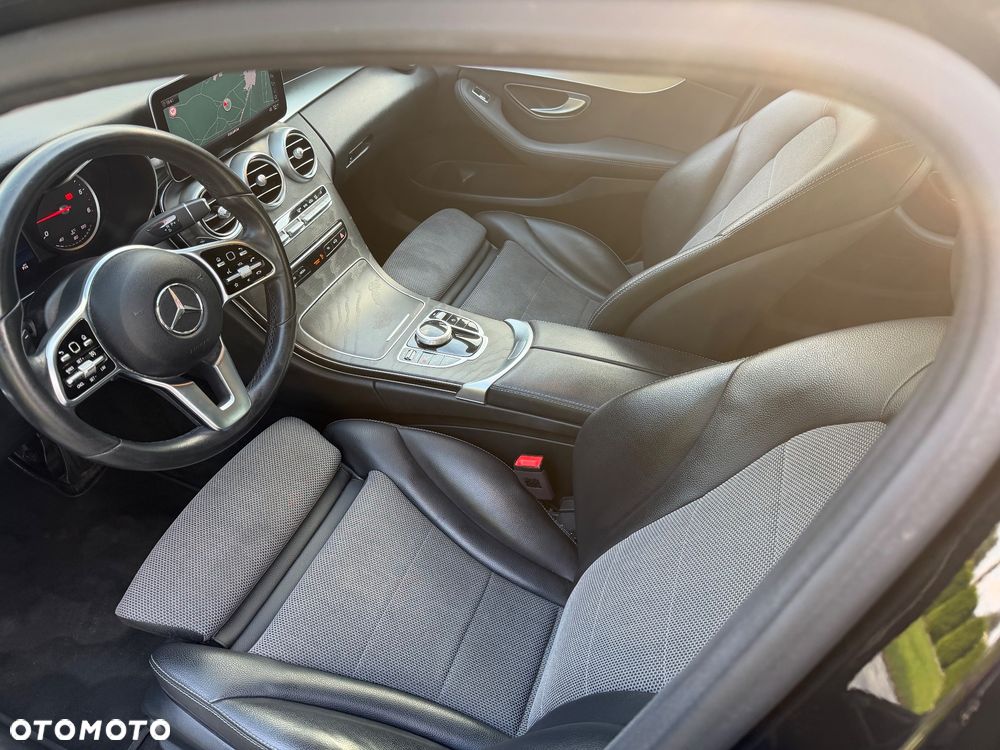 Mercedes-Benz Klasa C 220 d 9G-TRONIC Avantgarde - 13
