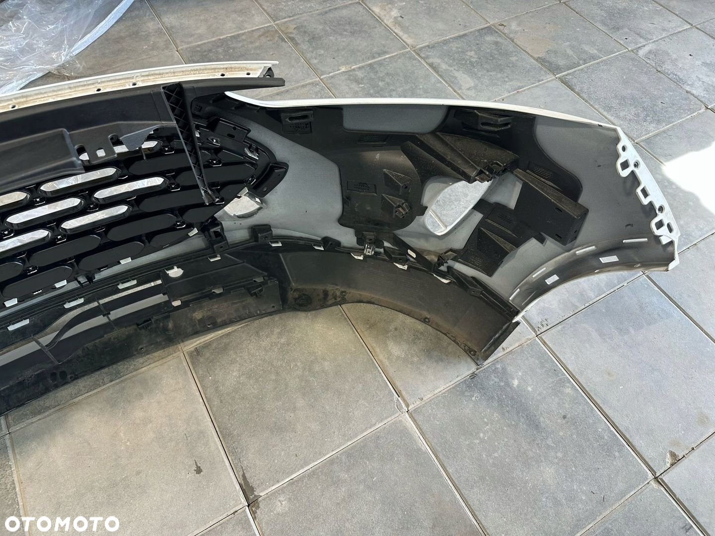 ZDERZAK PRZOD ESCPAE USA FORD KUGA MK3 2020 - 2
