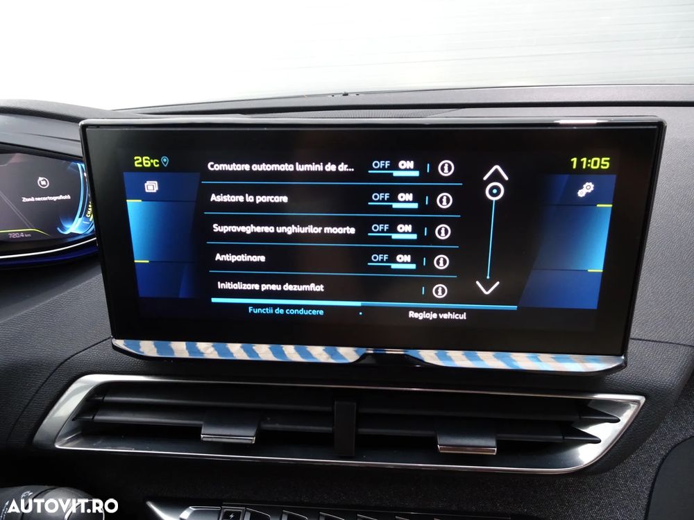 Peugeot 3008 Hybrid 225 e-EAT8 Allure Pack - 36