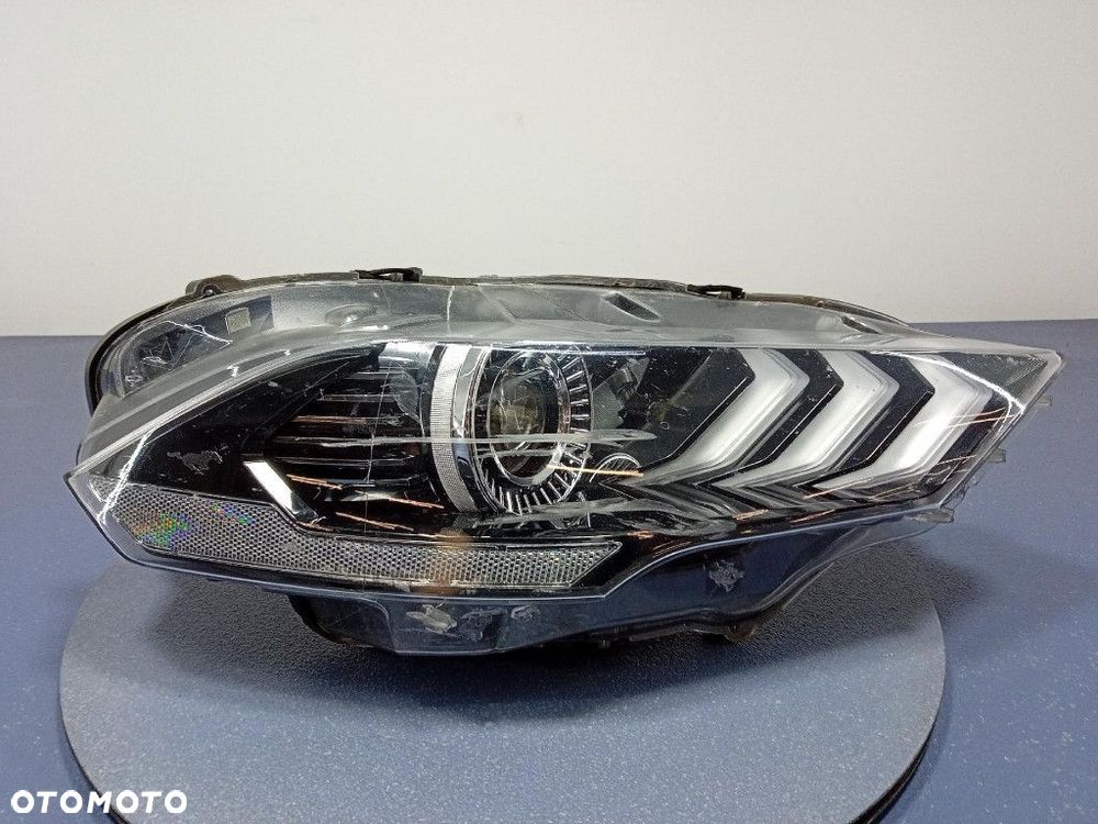 FORD MUSTANG VI MACH 1 REFLEKTOR PRAWY PRZÓD LAMPA PRZEDNIA - 2