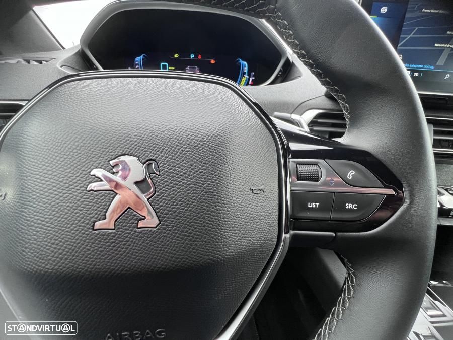 Peugeot 3008 1.6 Hybrid Allure Pack e-EAT8 - 28