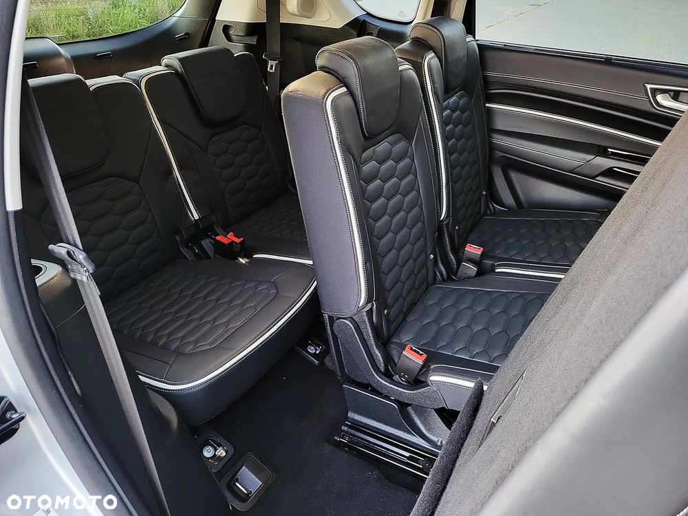 Ford S-Max - 27