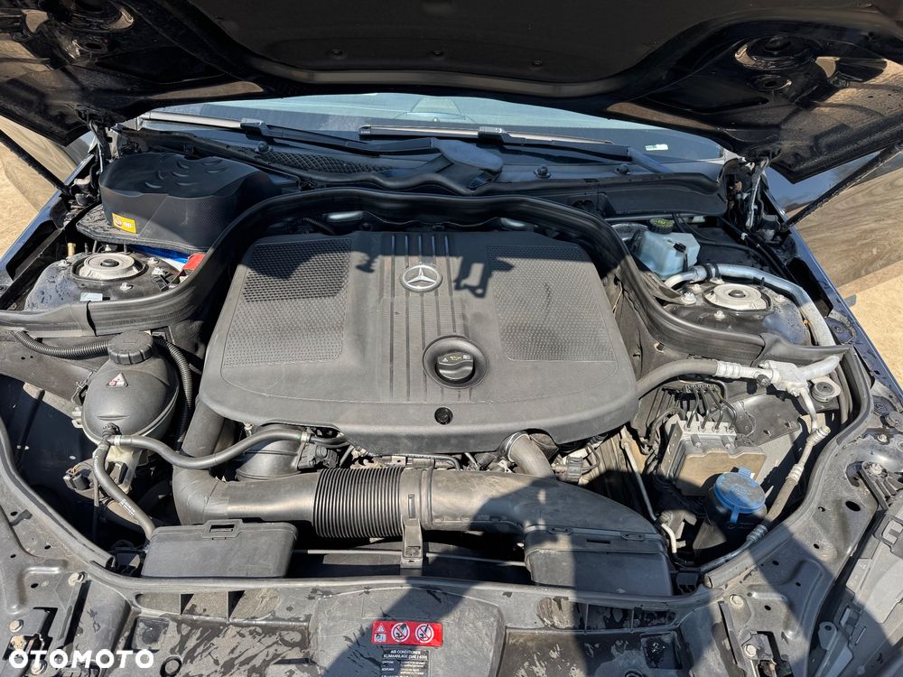 Mercedes-Benz Klasa E 200 CDI DPF BlueEFFICIENCY 7G-TRONIC - 30