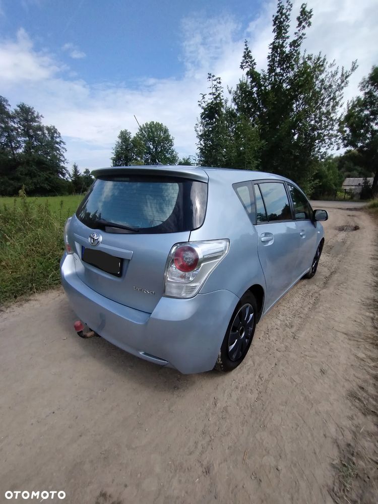 Toyota Verso 2.0 D-4D Sol - 8