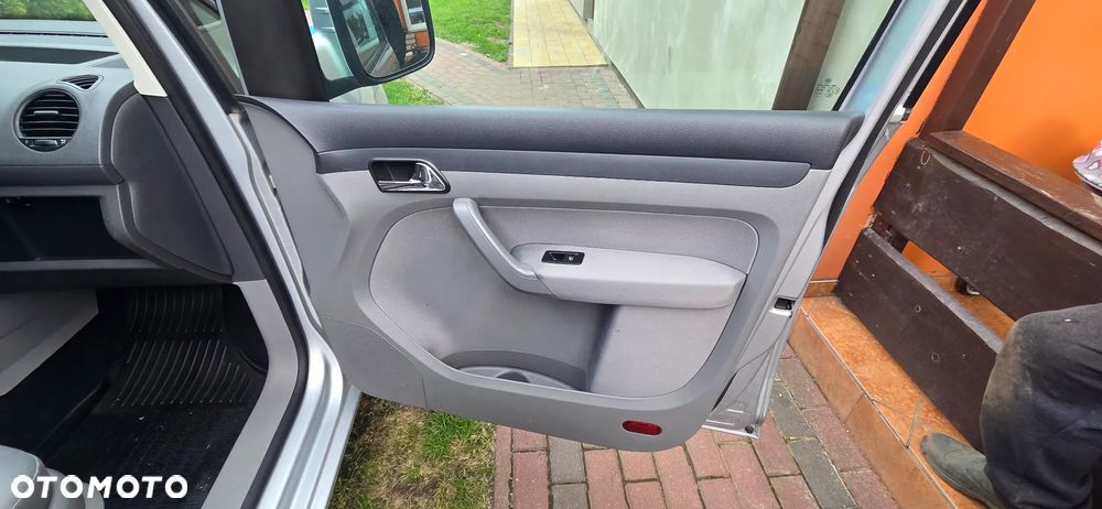 Volkswagen Caddy 1.6 Life (5-Si.) - 12