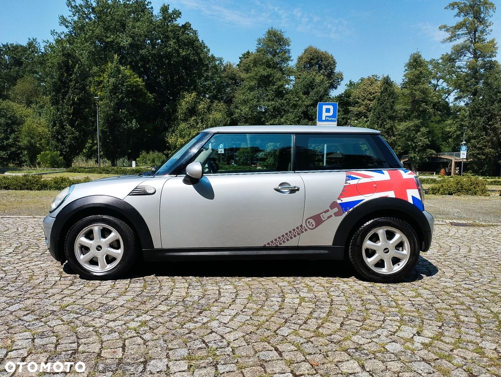 MINI ONE - 18