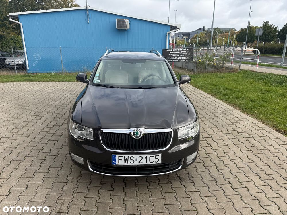 Skoda Superb 1.8 TSI Elegance DSG - 2