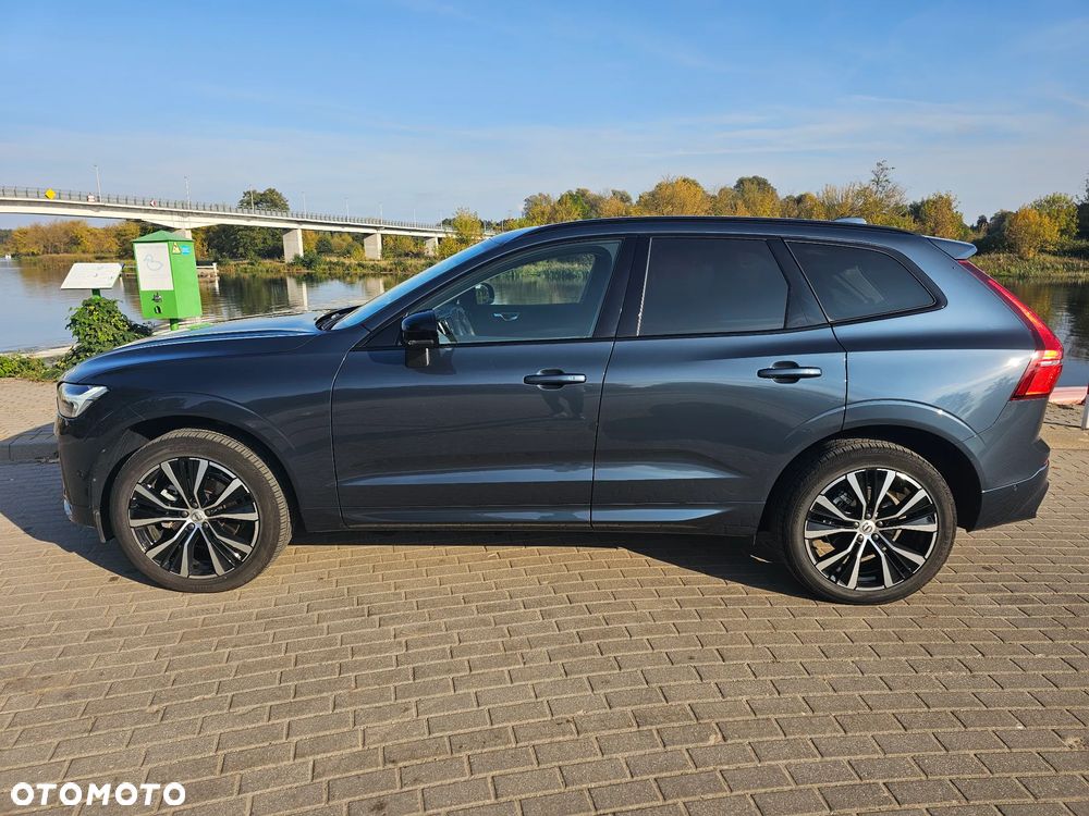 Volvo XC 60 B5 B AWD Plus Dark - 7