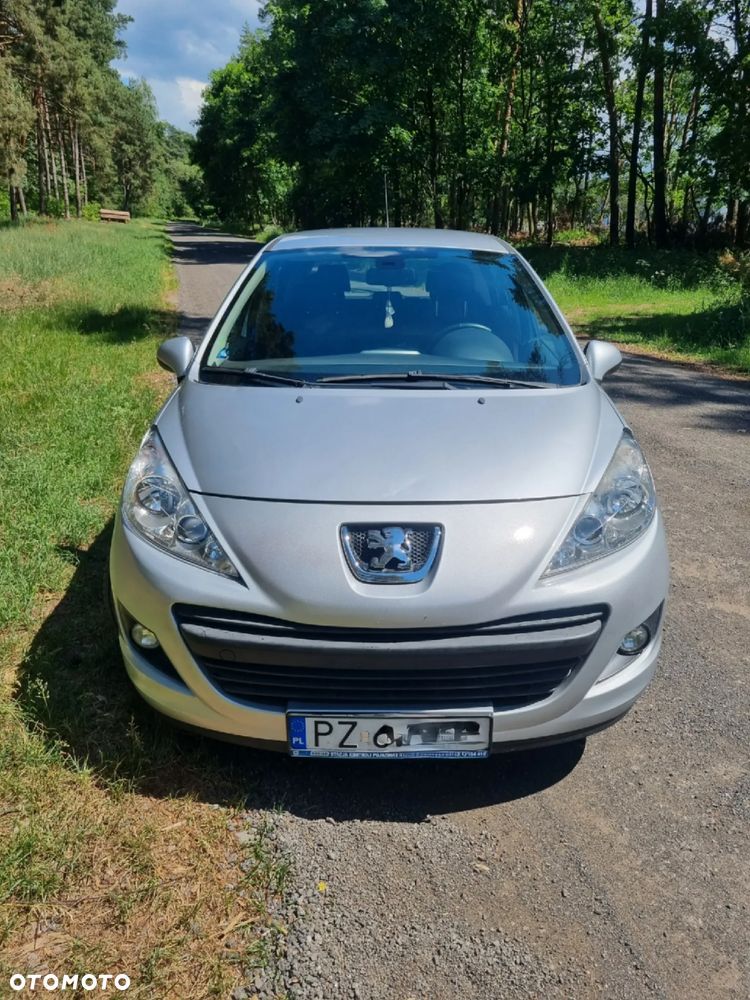 Peugeot 207 - 2