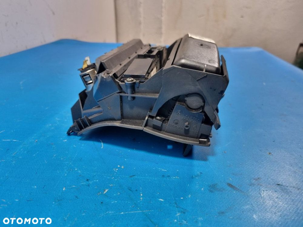 BMW E46 PANEL ŚRODKOWY SCHOWEK - 5