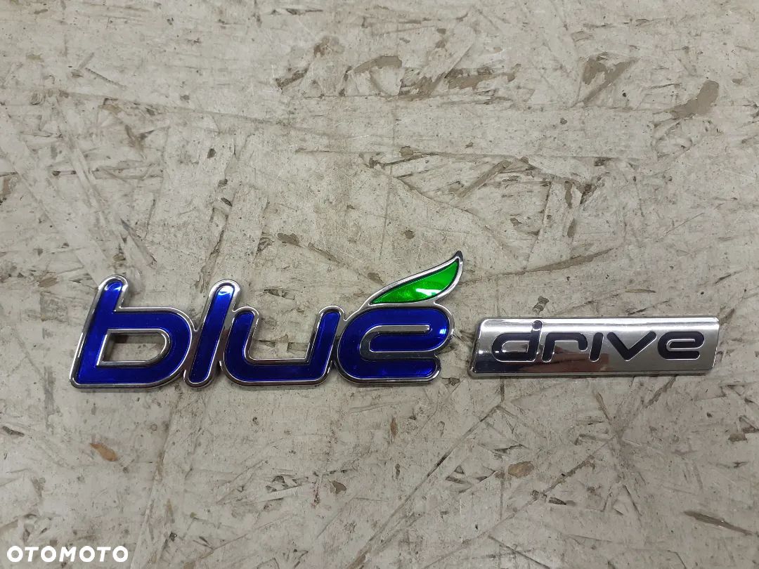 ZNACZEK EMBEMAT NA BŁOTNIK PRAWY HYUNDAI I20 12-14R BLUE DRIVE - 1