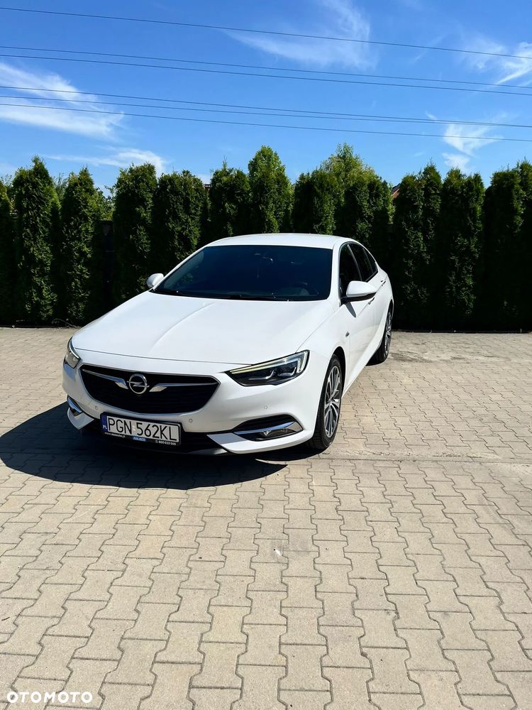 Opel Insignia CT 2.0 T 4x4 Exclusive S&S - 11