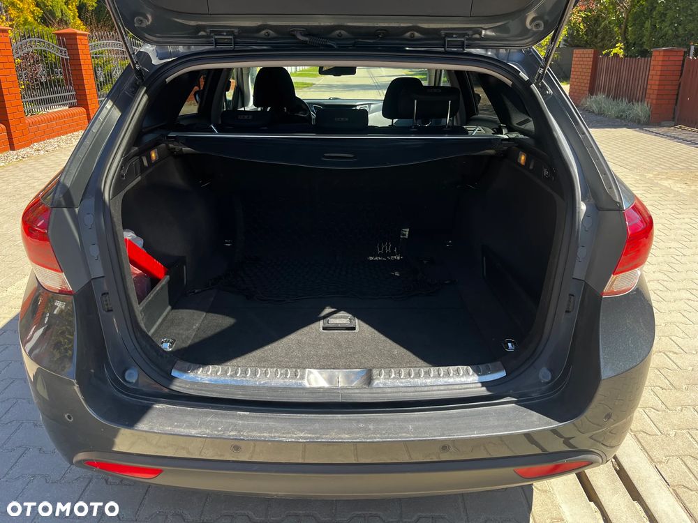 Hyundai i40 1.7 CRDi Premium DCT - 12