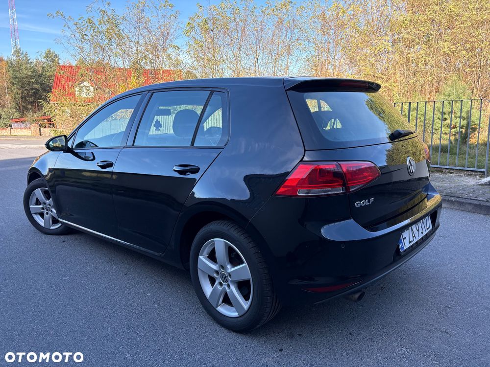 Volkswagen Golf 1.6 TDI BlueMotion Technology Comfortline - 14