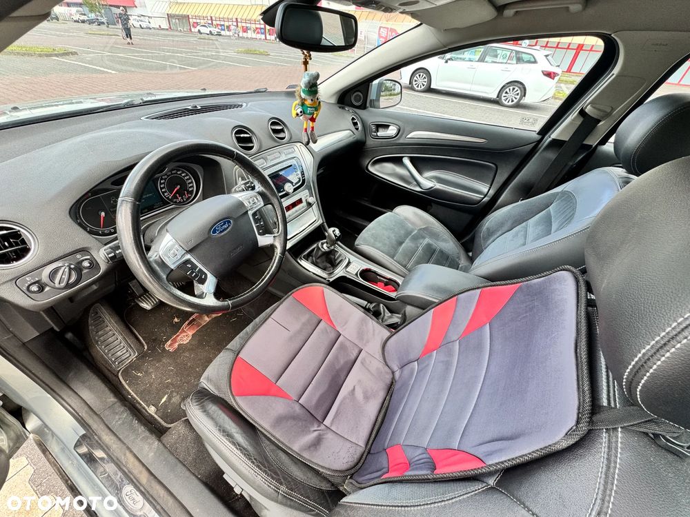 Ford Mondeo 1.8 TDCi Titanium - 4