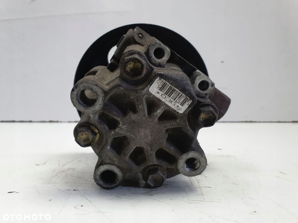 Mitsubishi Carisma 1.8 GDI POMPA WSPOMAGANIA - 5