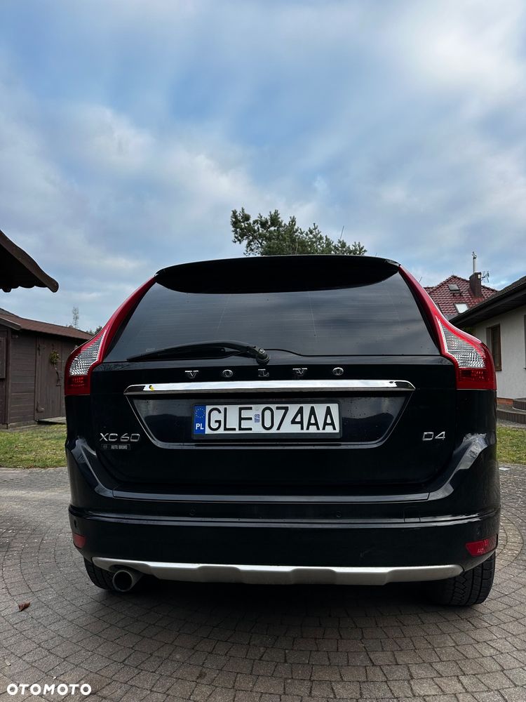 Volvo XC 60 - 4