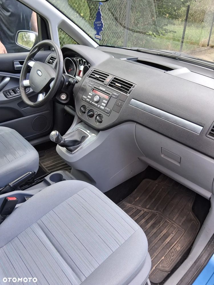 Ford C-MAX - 10