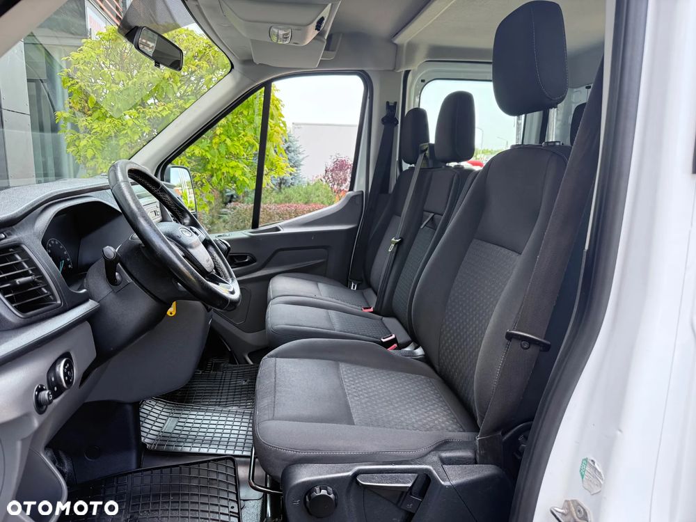 Ford Transit Skrzynia 4.26 m Doka Brygadówka 7-miejsc - 9