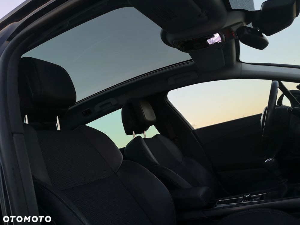 Peugeot 508 1.6 T Allure - 36