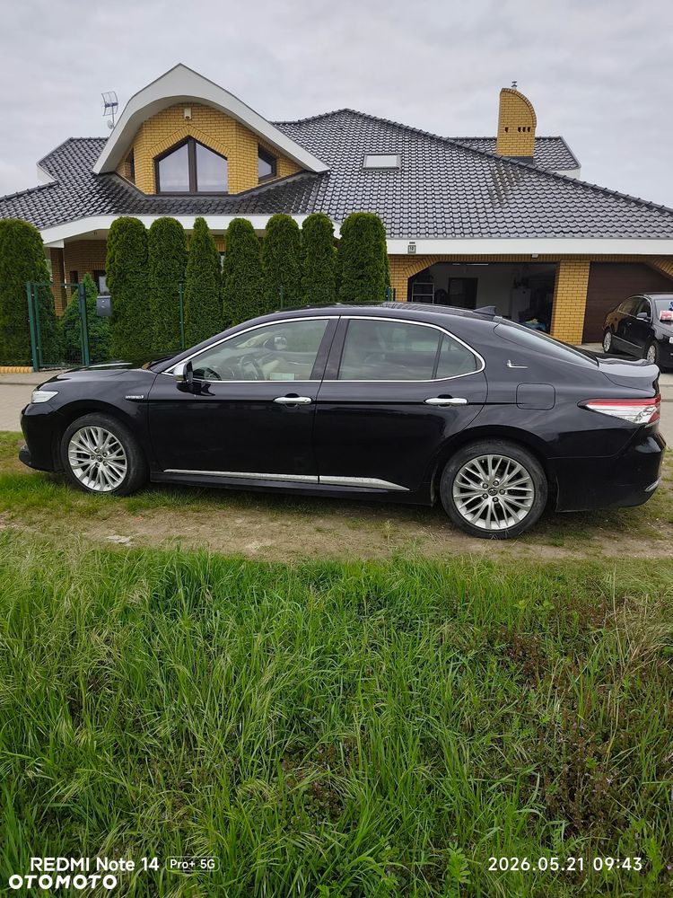 Toyota Camry 2.5 Hybrid Executive CVT - 9