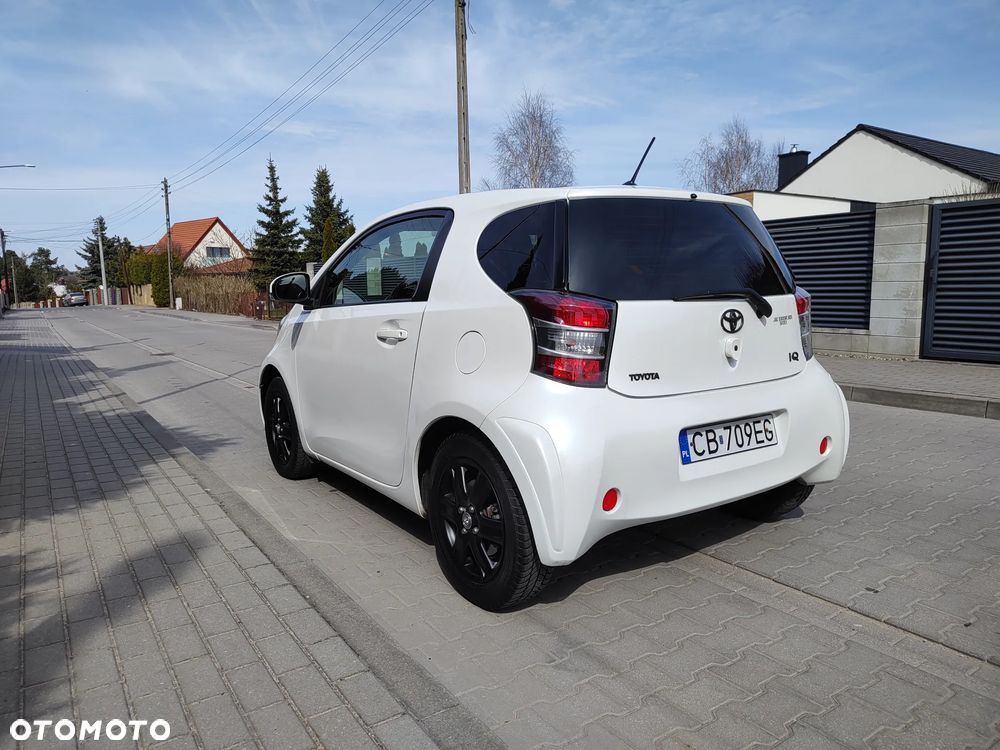 Toyota iQ 1.0 Luna - 4