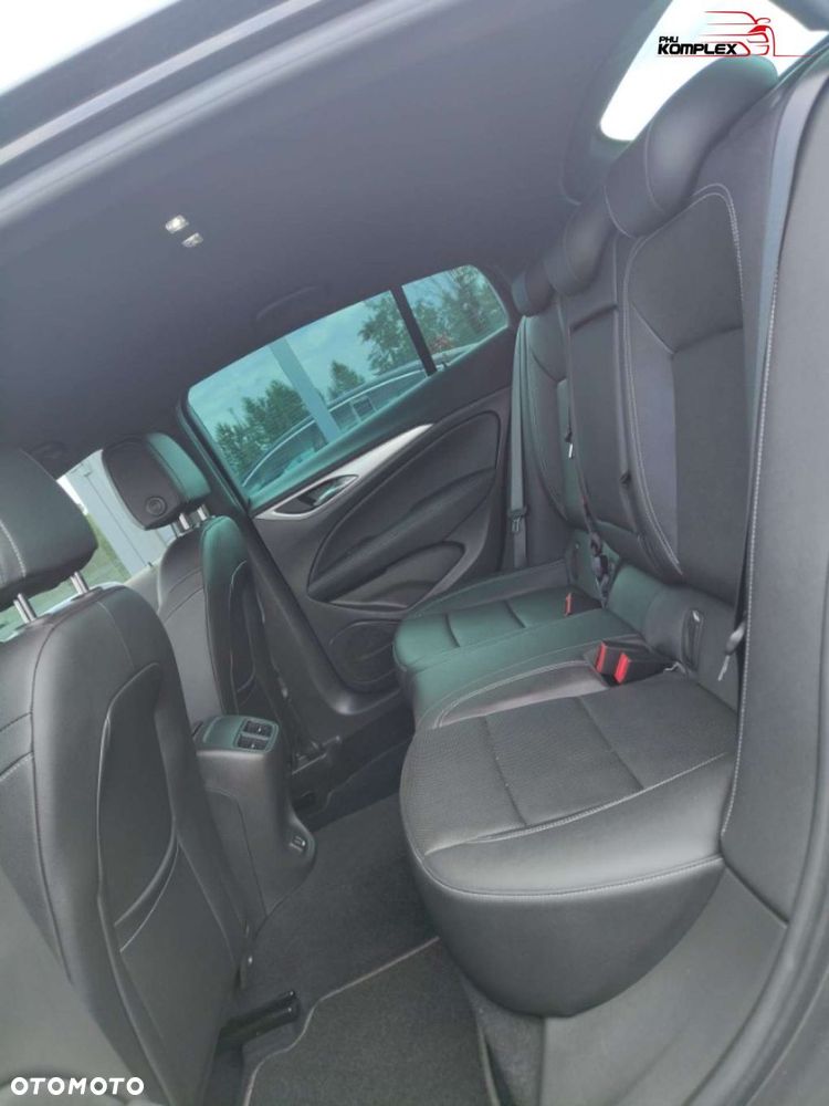 Opel Insignia 2.0 CDTI Business Elegance S&S - 11