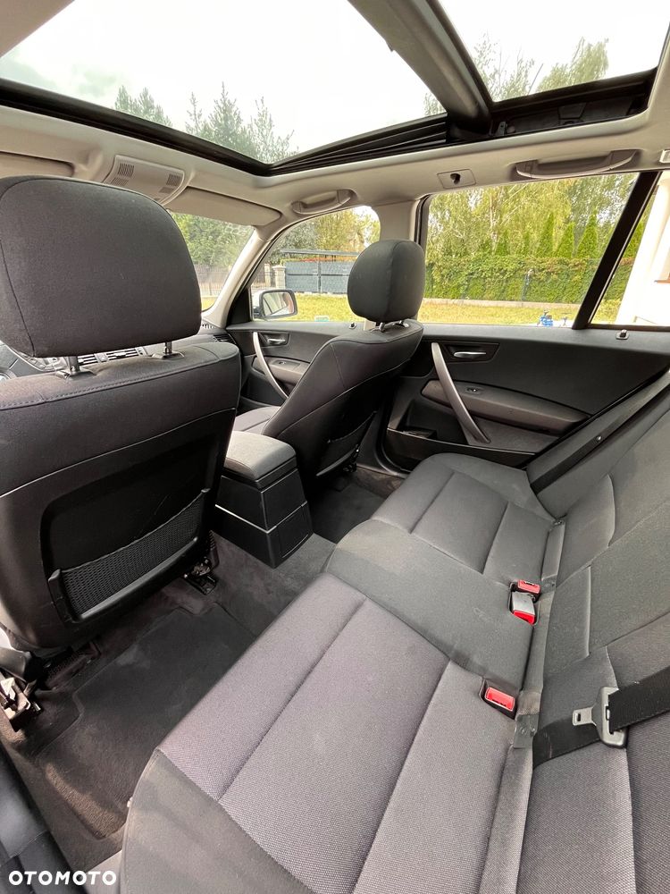 BMW X3 2.0d - 9