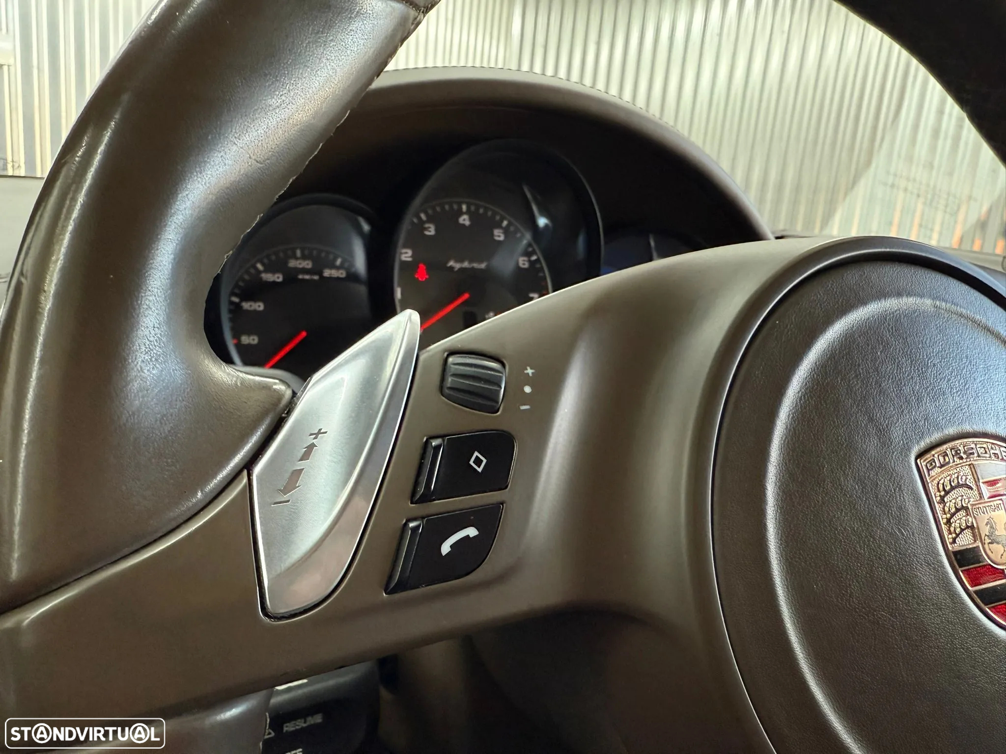 Porsche Cayenne S Hybrid - 32