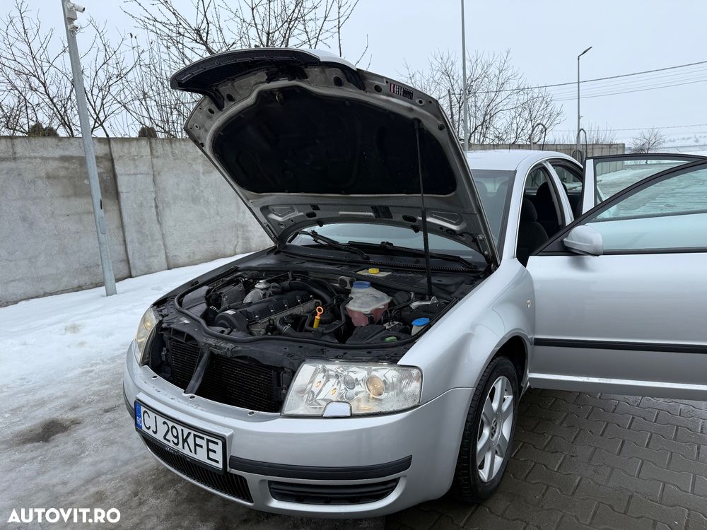 Skoda Superb 1,9 TDI Elegance - 39