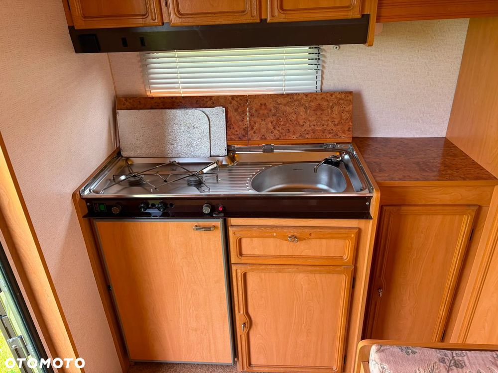 Caravelair B4502 - 11
