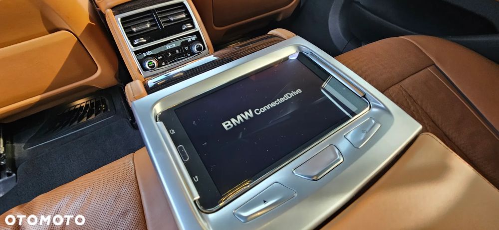 BMW Seria 7 750d xDrive - 16