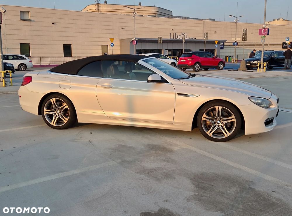 BMW Seria 6 650i - 13
