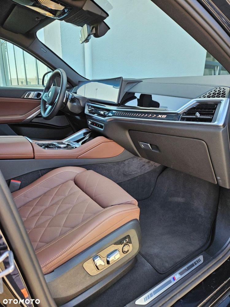 BMW X6 xDrive40d mHEV - 36