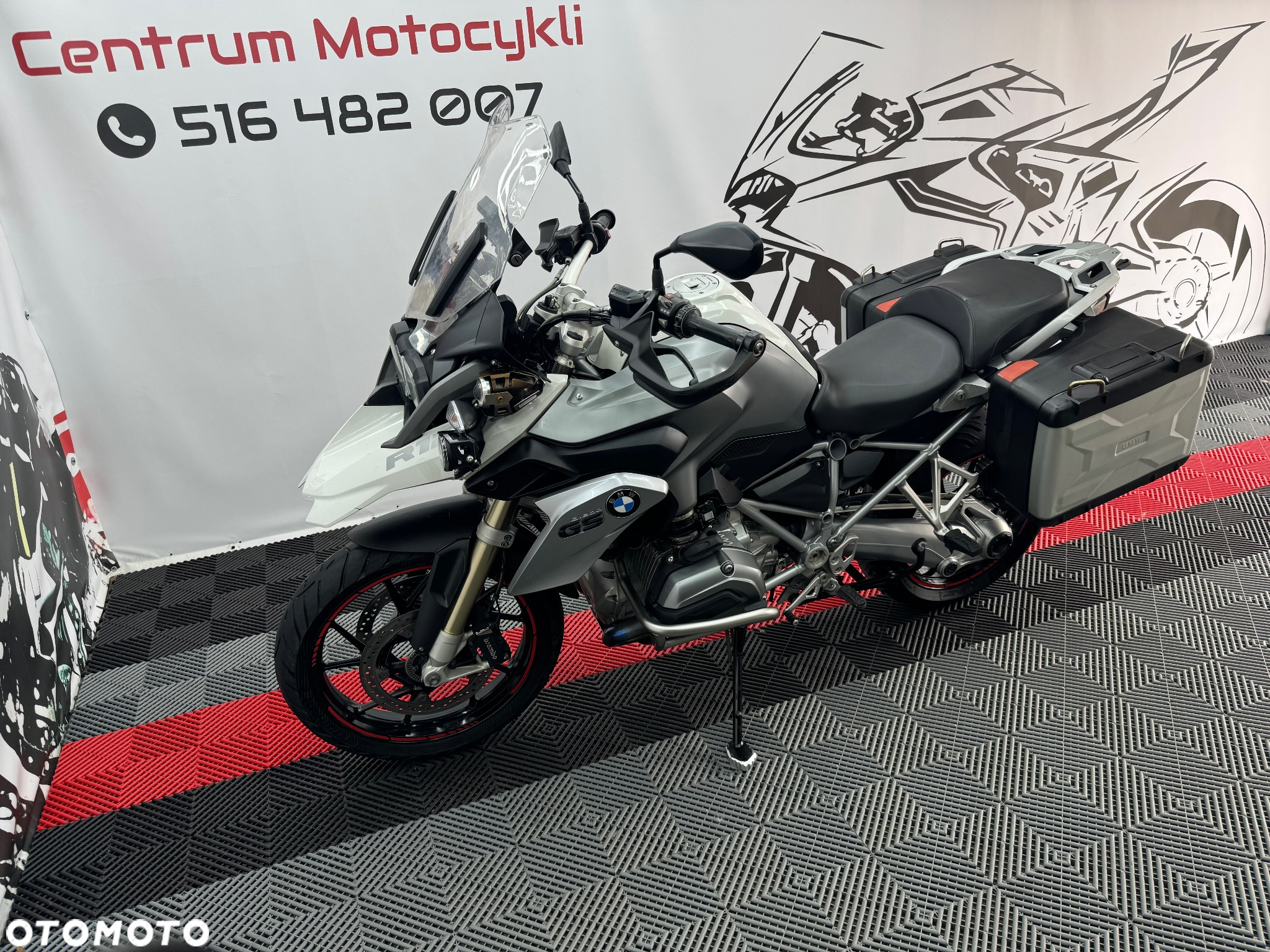 BMW R - 6