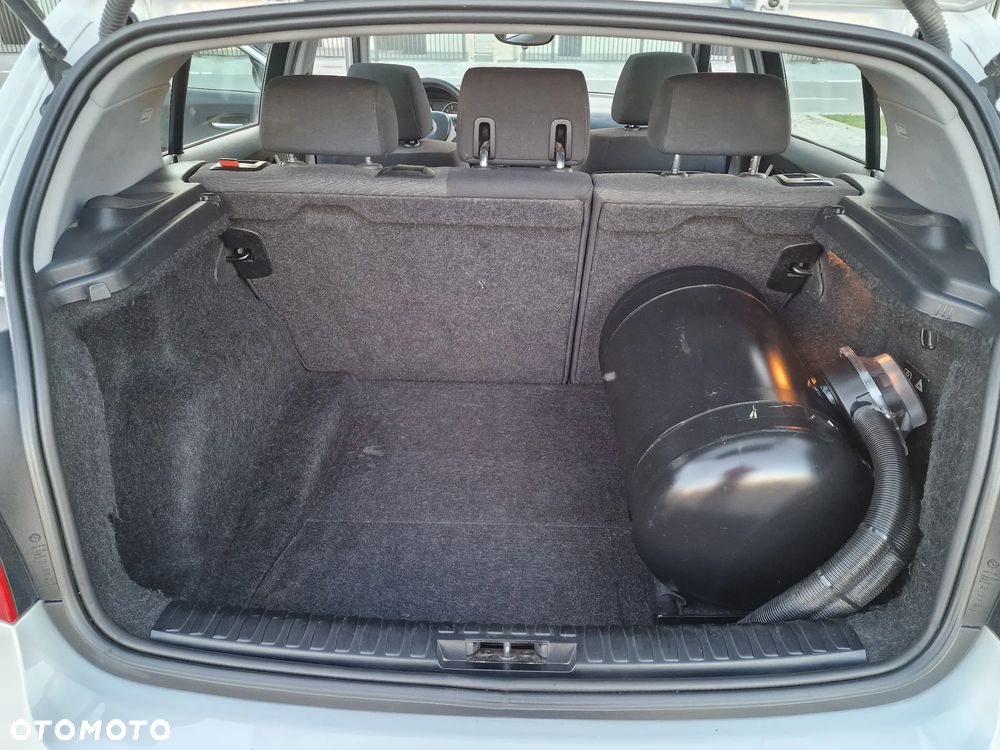 BMW Seria 1 - 28