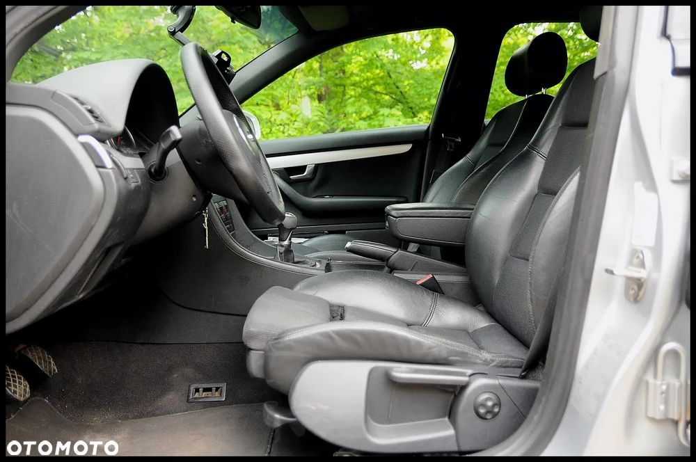 Audi A4 Avant - 31