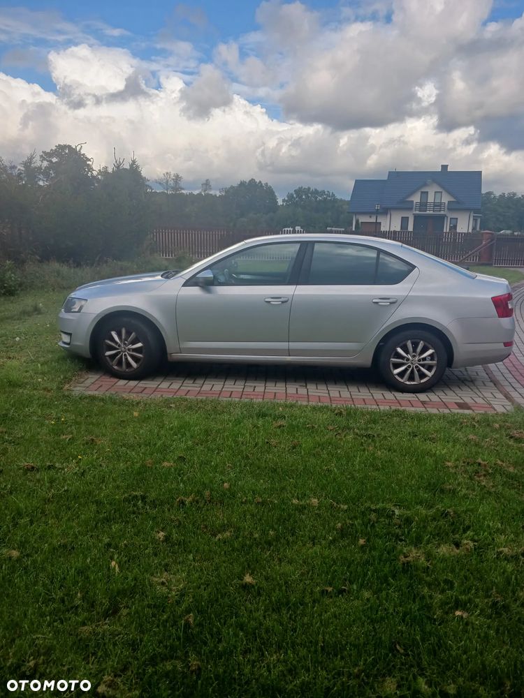 Skoda Octavia - 3