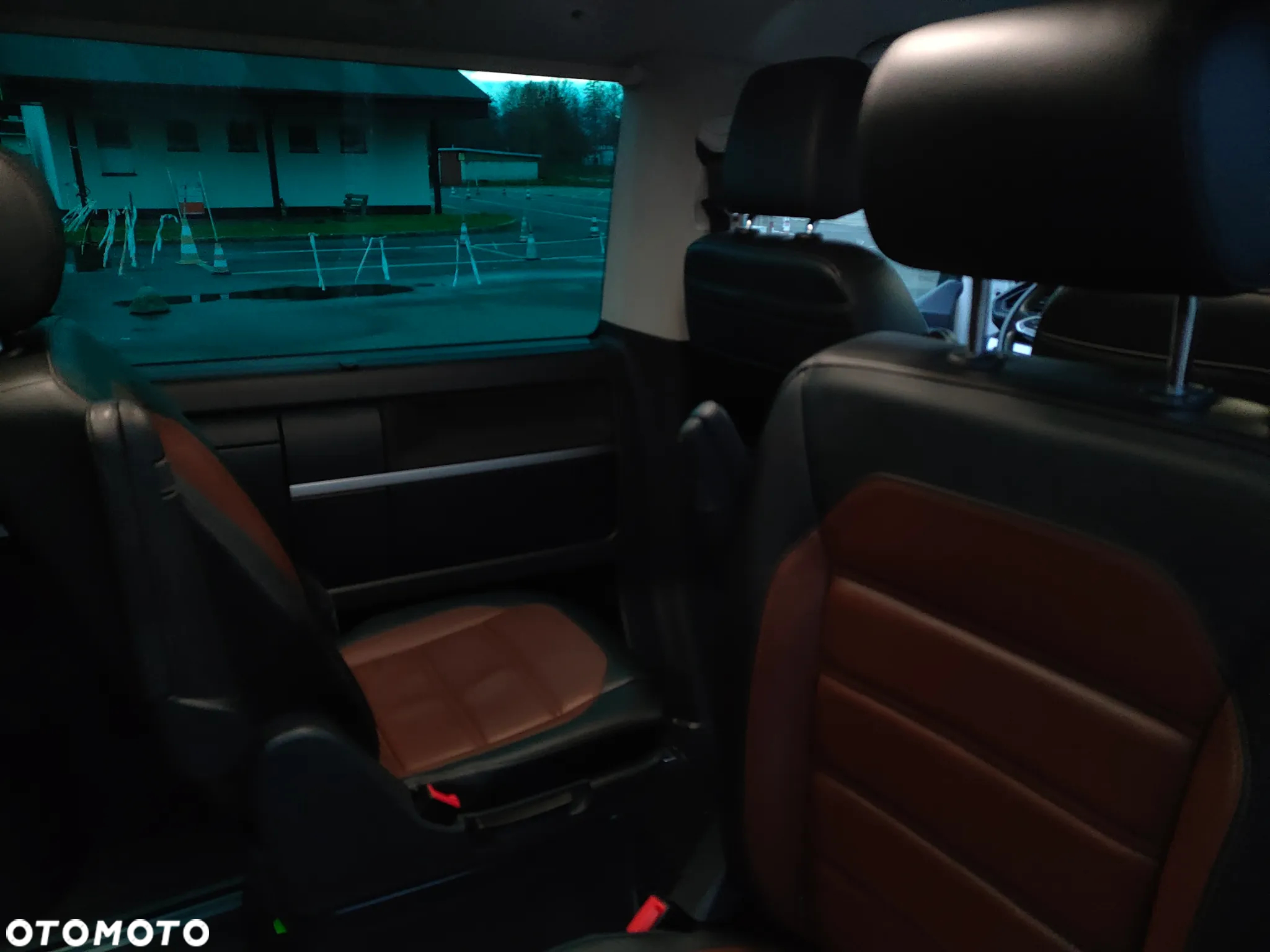 Volkswagen Multivan 6.1 2.0 TDI L1 Comfortline 4Motion DSG - 28