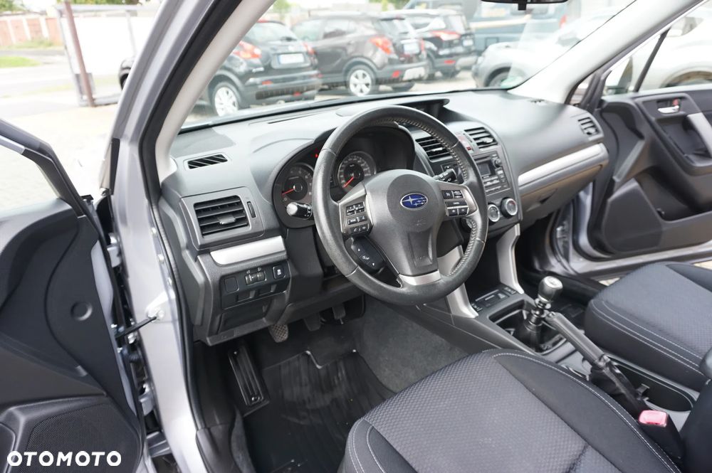 Subaru Forester 2.0X Exclusive - 21