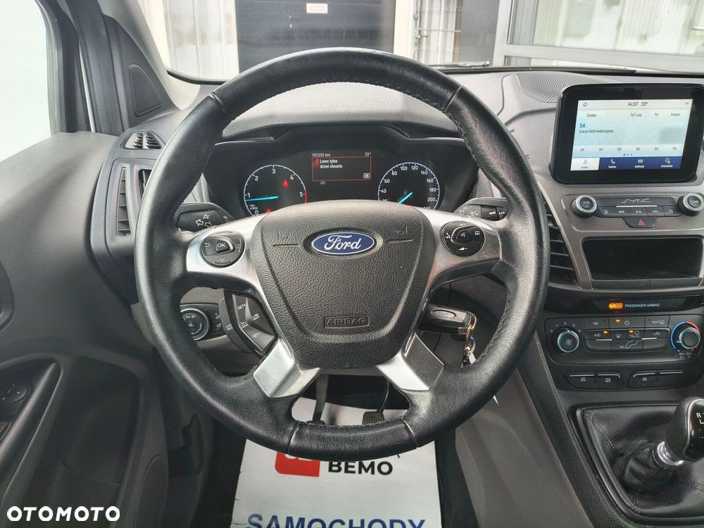Ford Transit Connect - 29