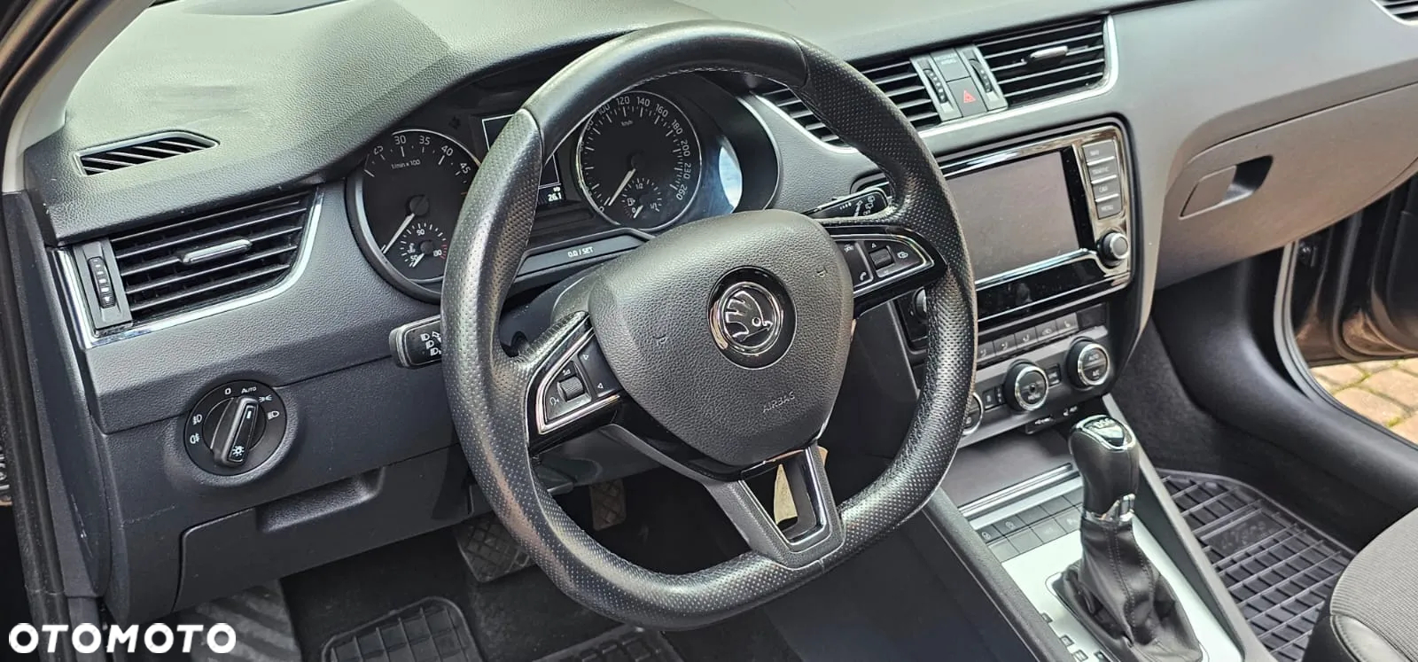 Skoda Octavia 2.0 TDI Style DSG - 25