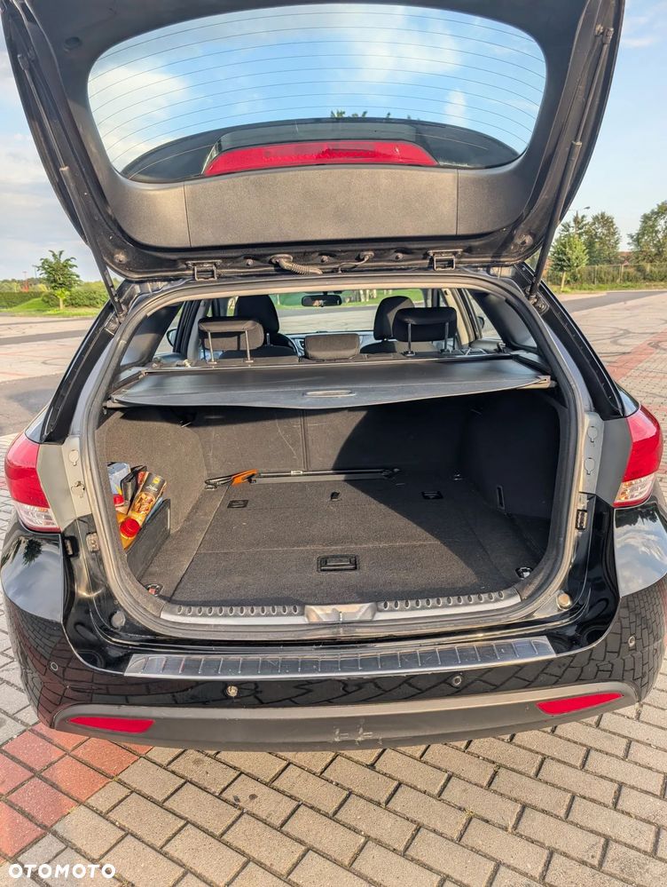 Hyundai i40 1.7 CRDi Comfort - 37
