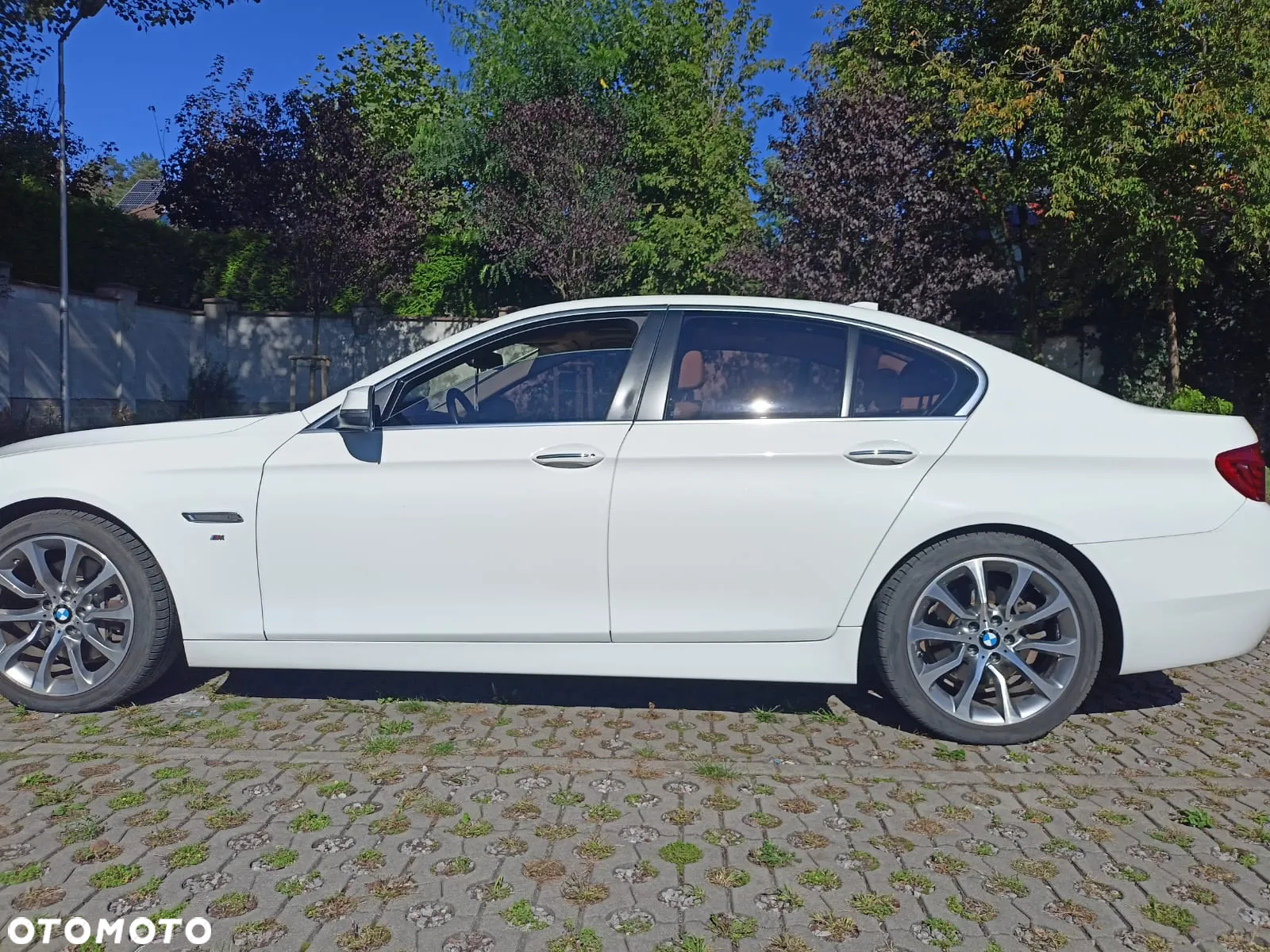 BMW Seria 5 535i xDrive - 13