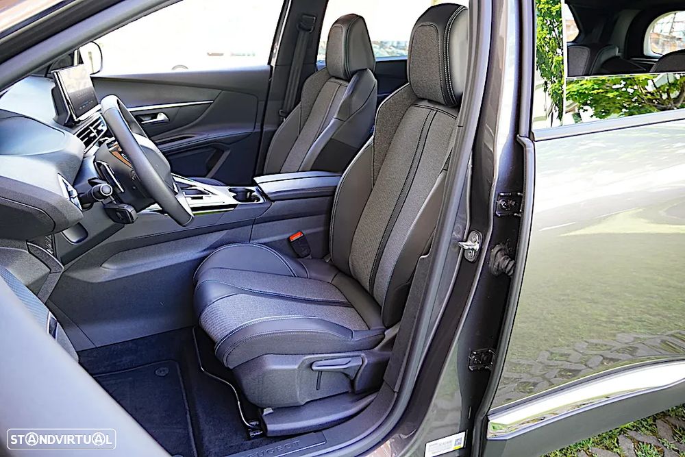 Peugeot 5008 1.5 BlueHDi Allure Pack EAT8 - 19