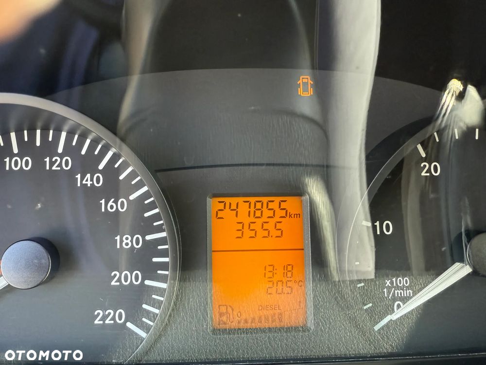 Mercedes-Benz Vito Crew 639.703 - 7