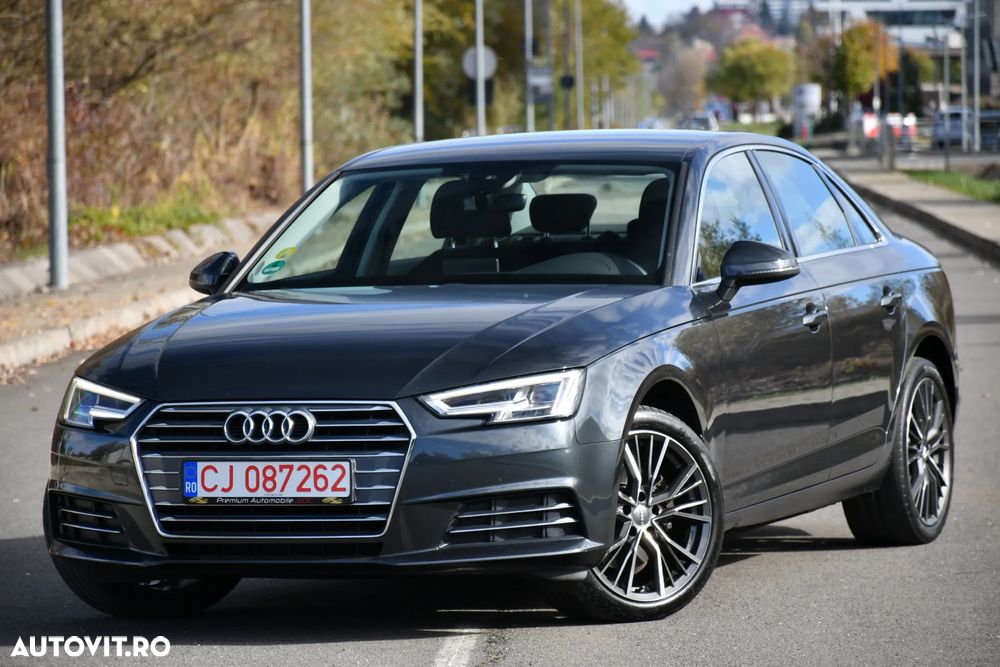 Audi A4 2.0 TDI S tronic Sport - 1