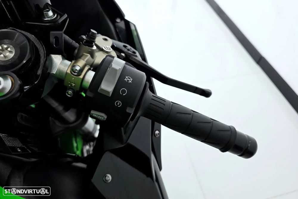 Kawasaki Ninja - 18